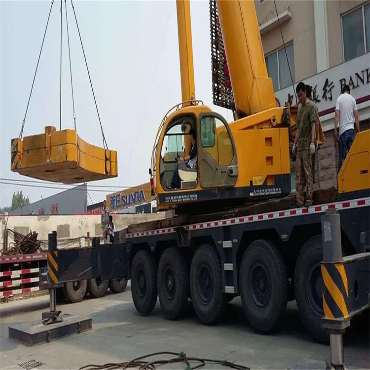 夷陵当地吊车出租|机器吊装|75吨|工厂搬迁服务